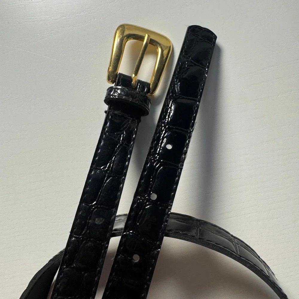 Vtg Black Croc Embossed Skinny Belt Gold Buckle Old Money Preppy Chic Quiet Lux